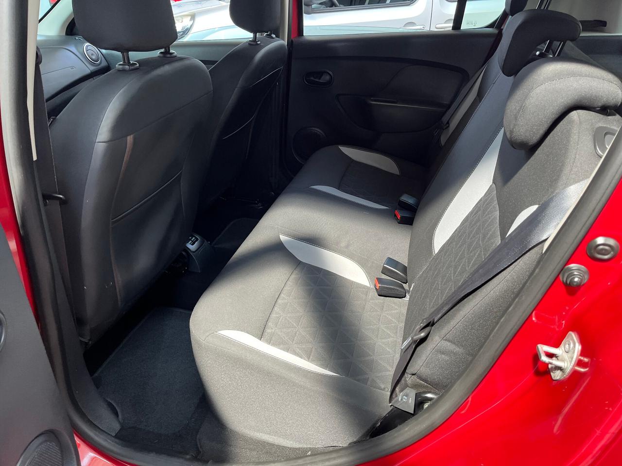 Dacia Sandero Stepway 1.5 dCi 8V 90CV