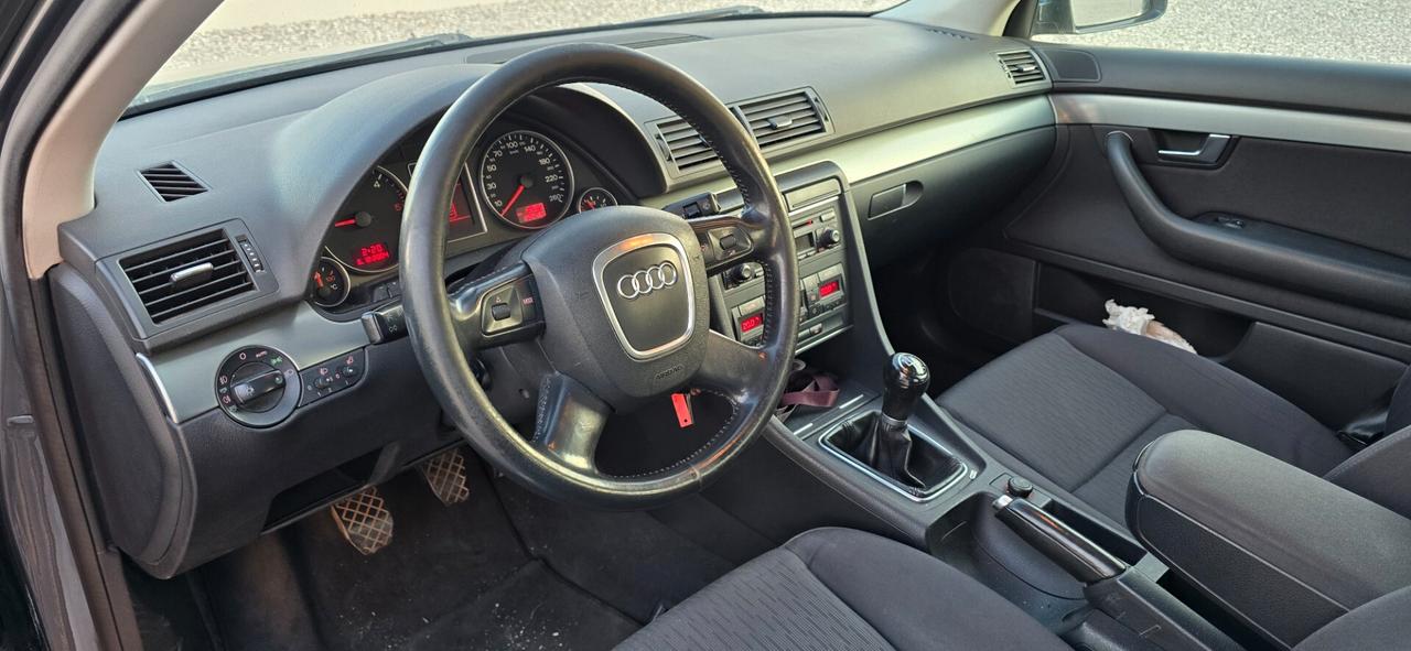 Audi A4 2.0 16V TDI Sport. Berlina unico propitario