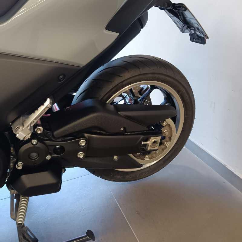 Yamaha T-Max 560 Tech Max - 2025