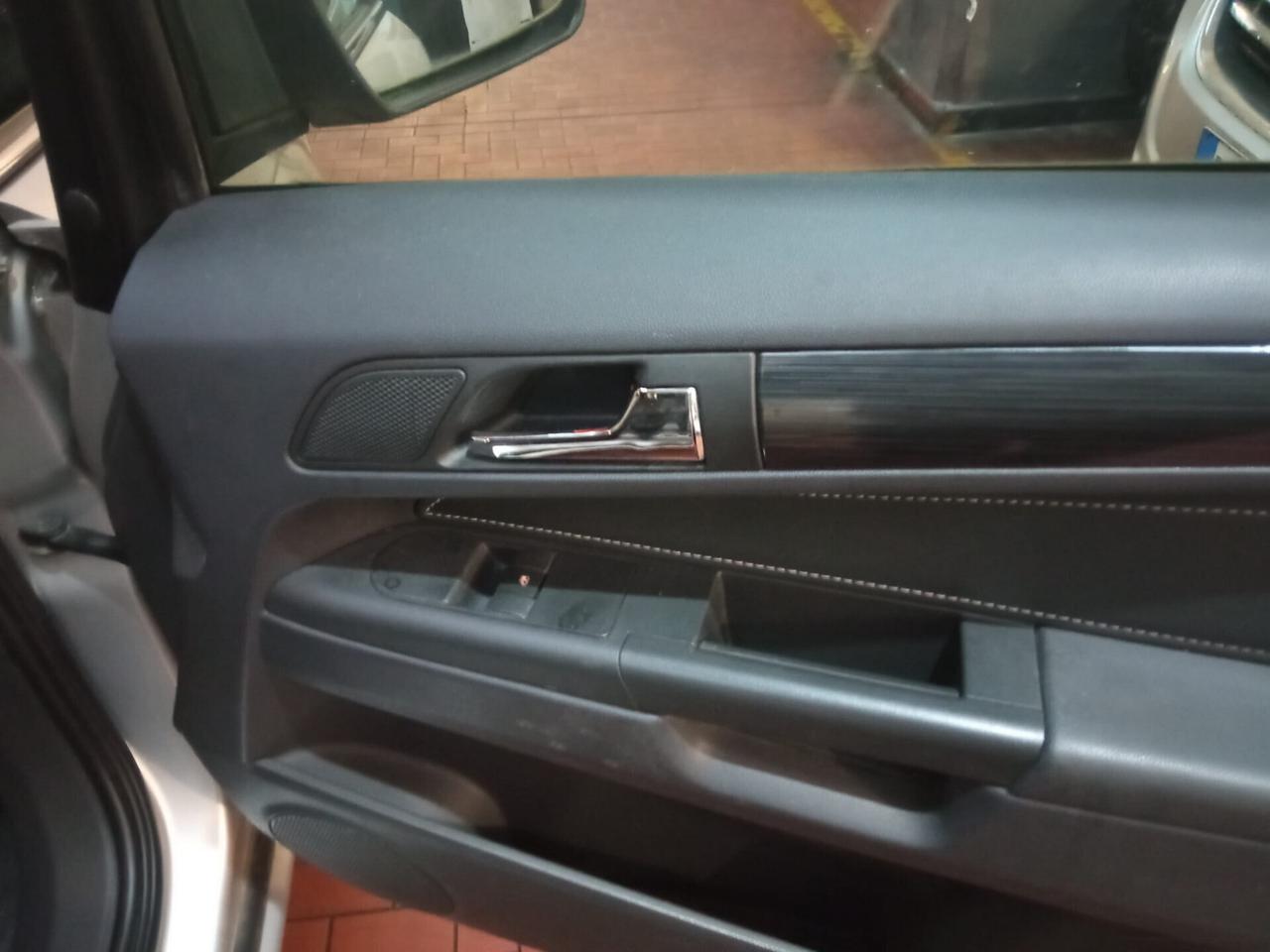 Opel Zafira 1.9 CDTI 120CV Cosmo 7 POSTI