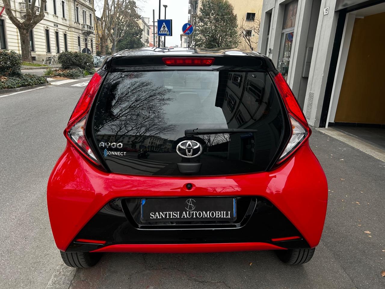 Toyota Aygo Connect x-clusiv 1.0 72cv 5p *NEOPATENTATI*STUPENDA*
