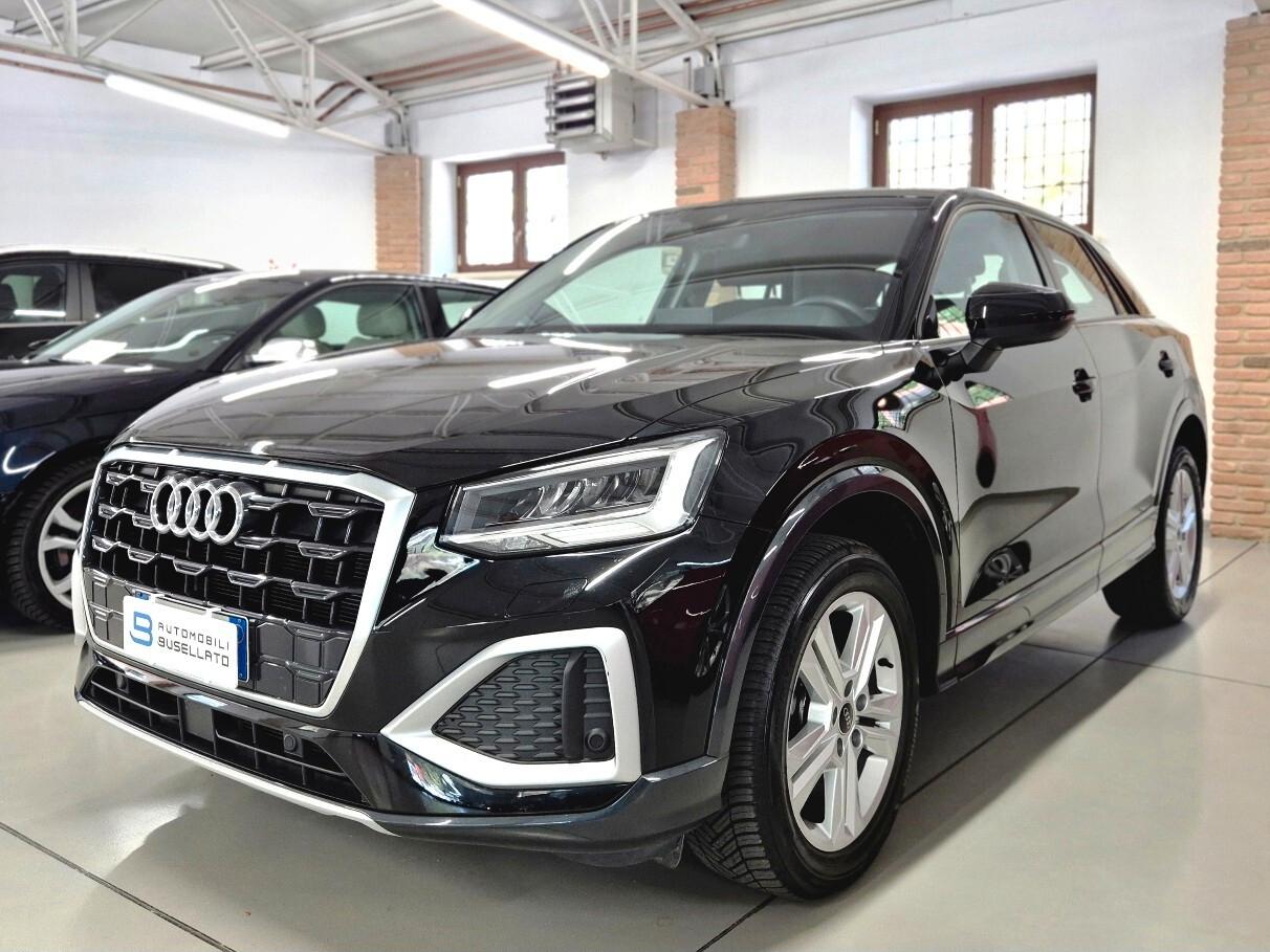 Audi Q2 30 TFSI Business Advanced