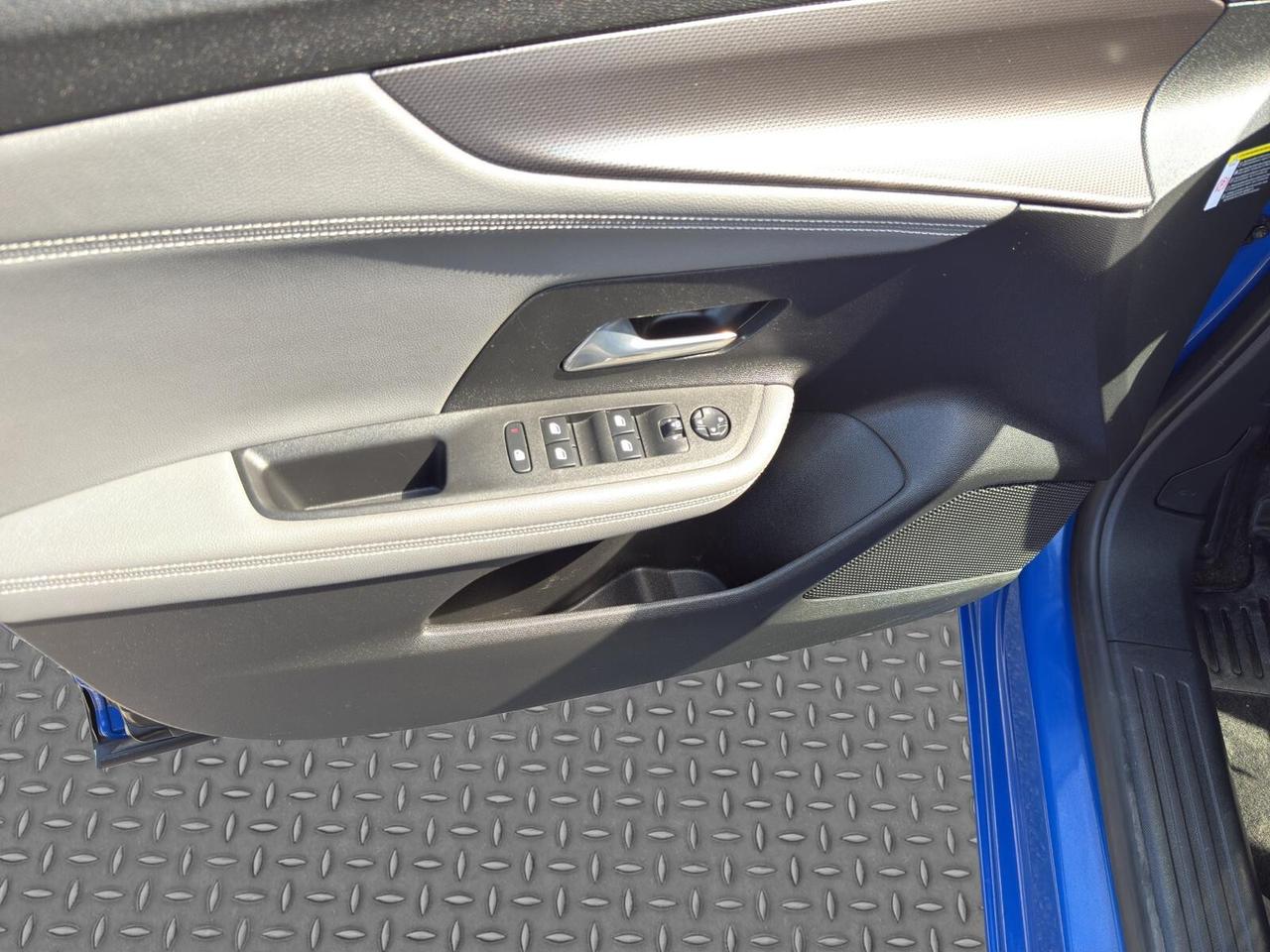 Opel Mokka 1.2 100cv Elegance 2022