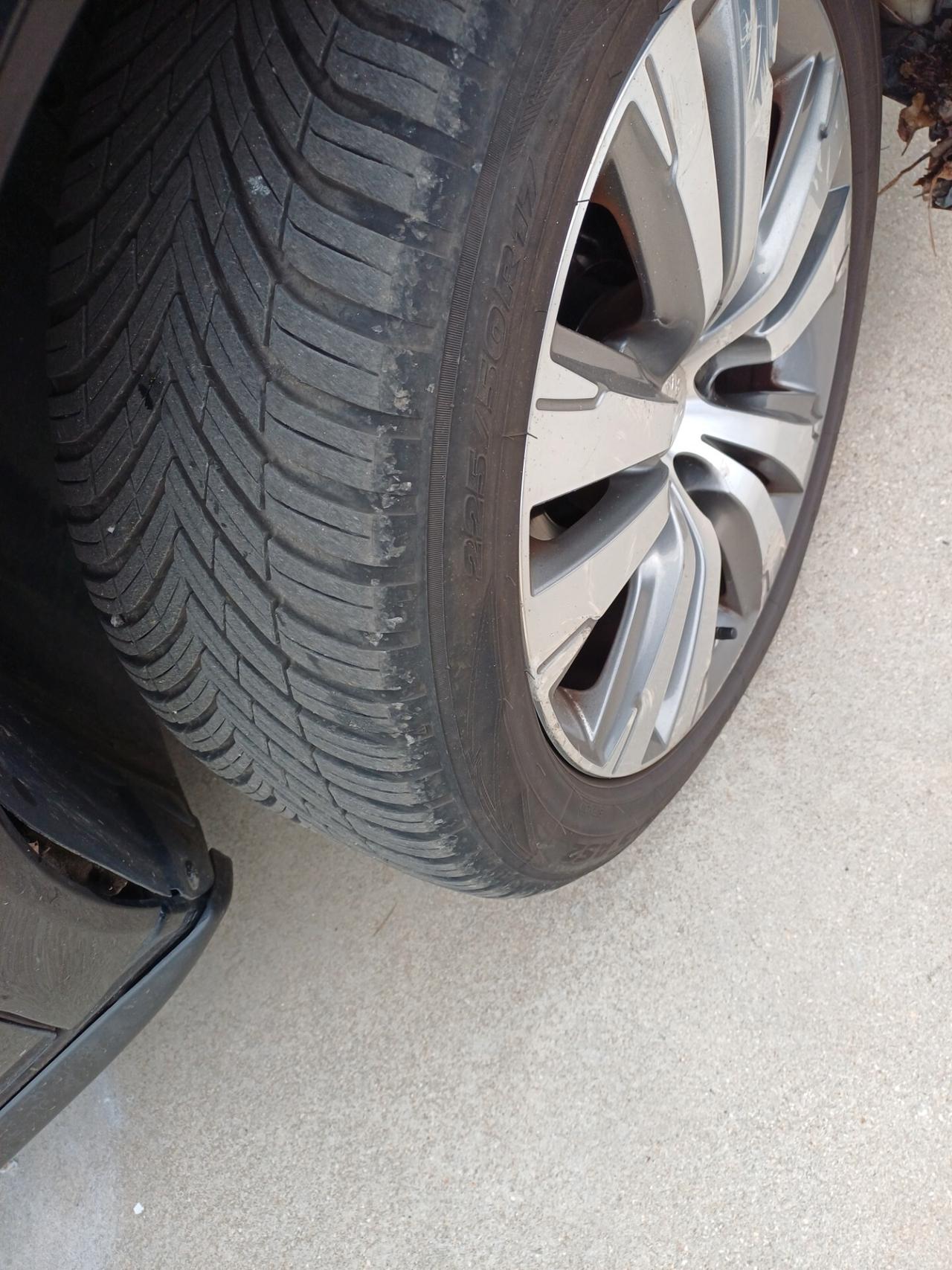 Peugeot 3008 BlueHDi 120 EAT6 S&S Allure