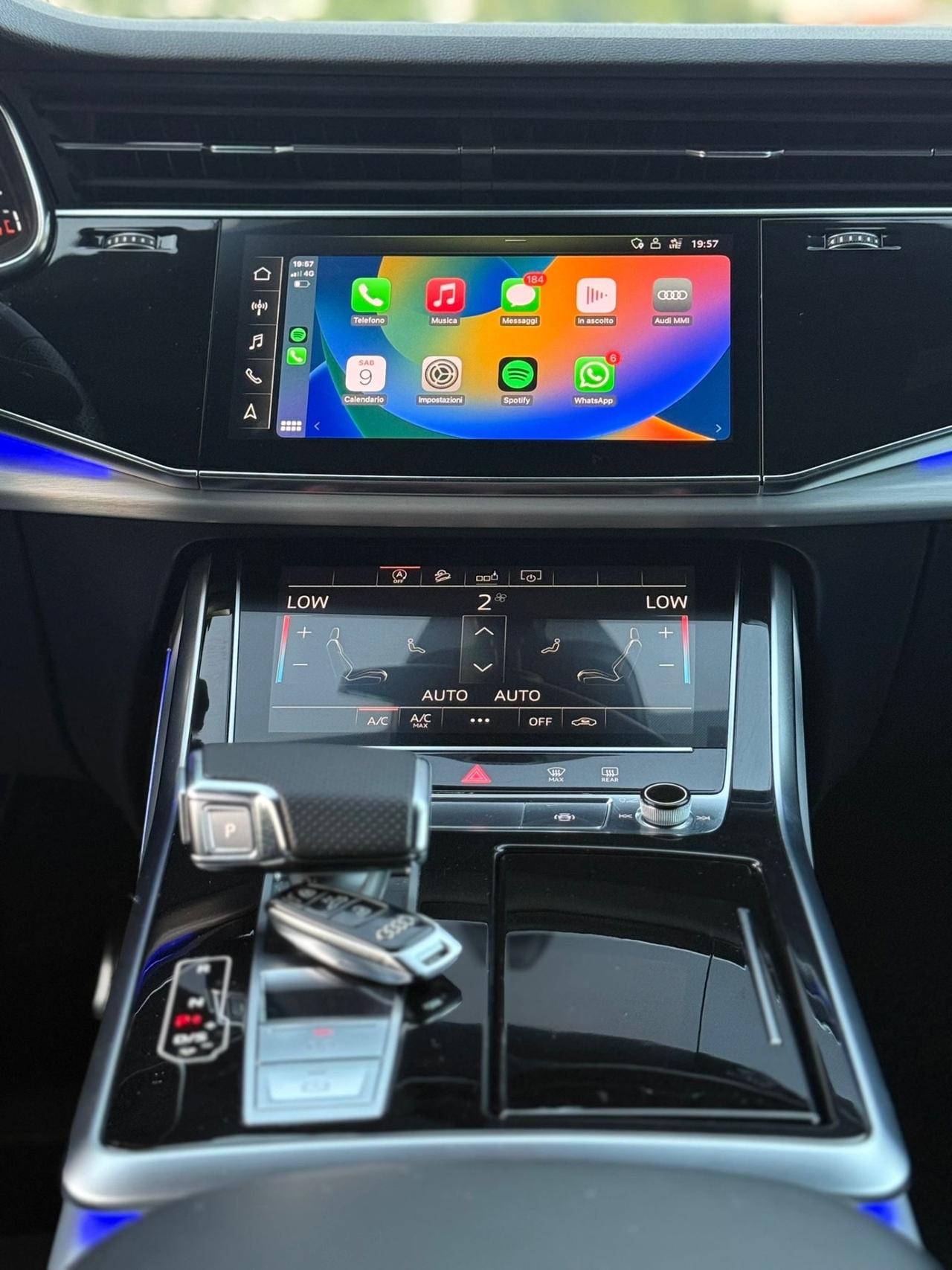 Audi Q8 50 TDI 286 CV quattro S Line Identity Black