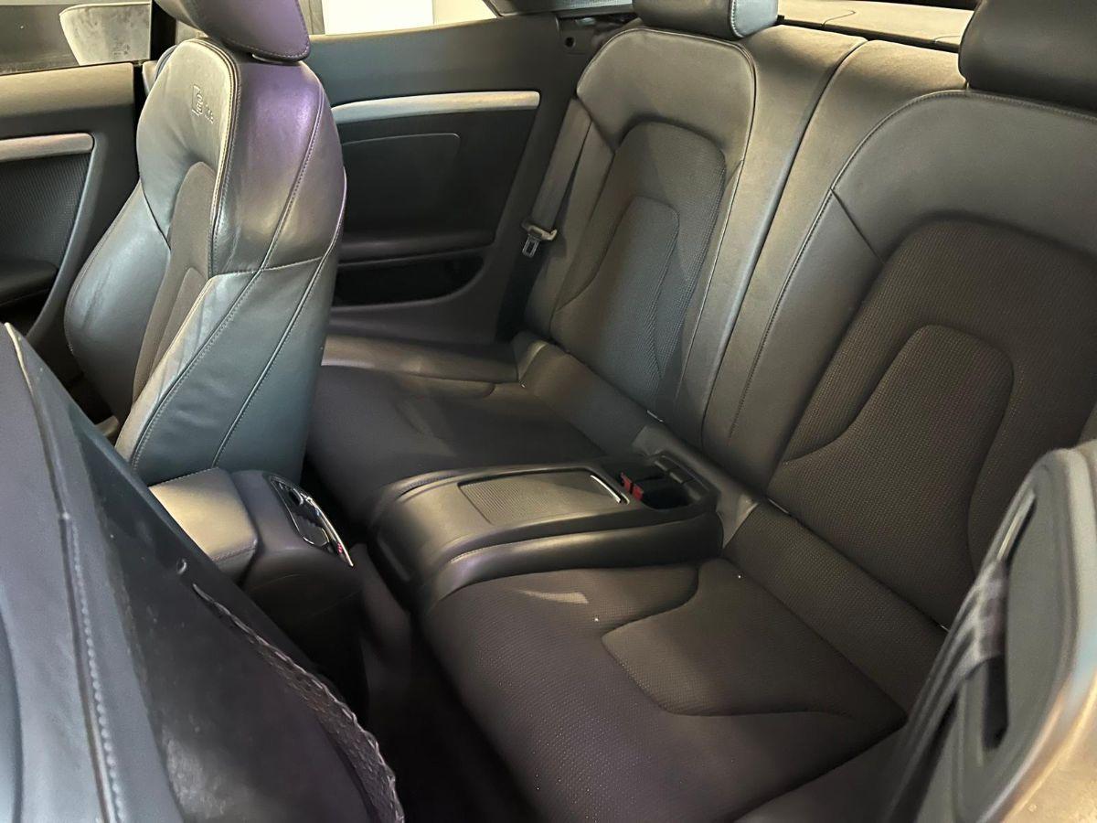 AUDI A5 Cabrio TDI Quattro S-tronic S-line