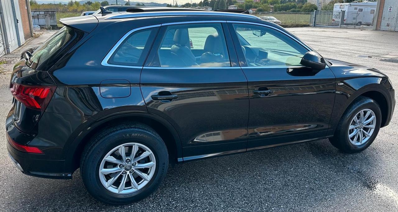 Audi Q5 40 TDI quattro S tronic line plus TETTO APRIBILE INTERNO PELLE MISTO ALCANTARA