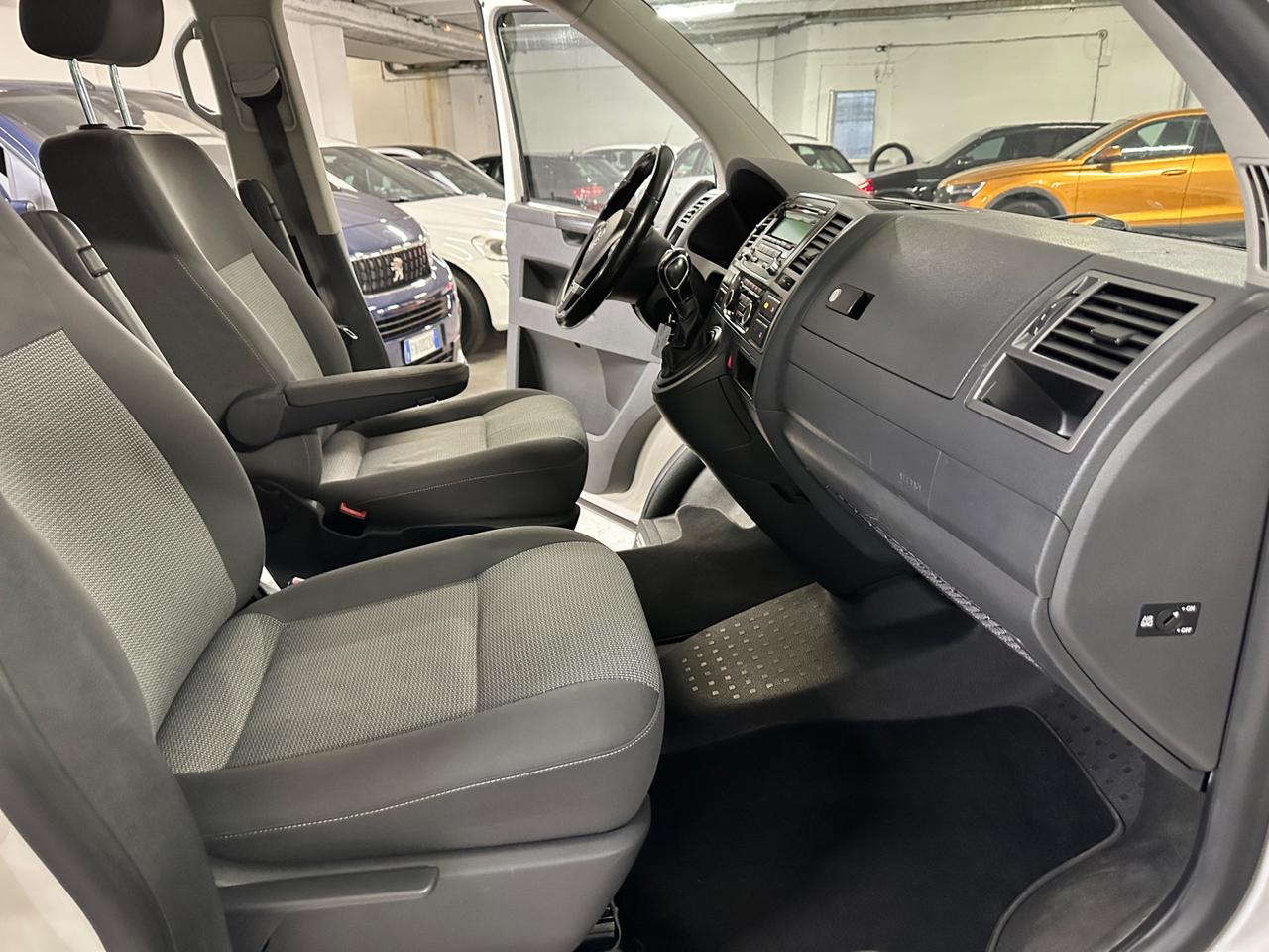 Volkswagen Caravelle 2.0 BiTDI 180 CV DSG 4 Motion PC Comfortline (132kw)