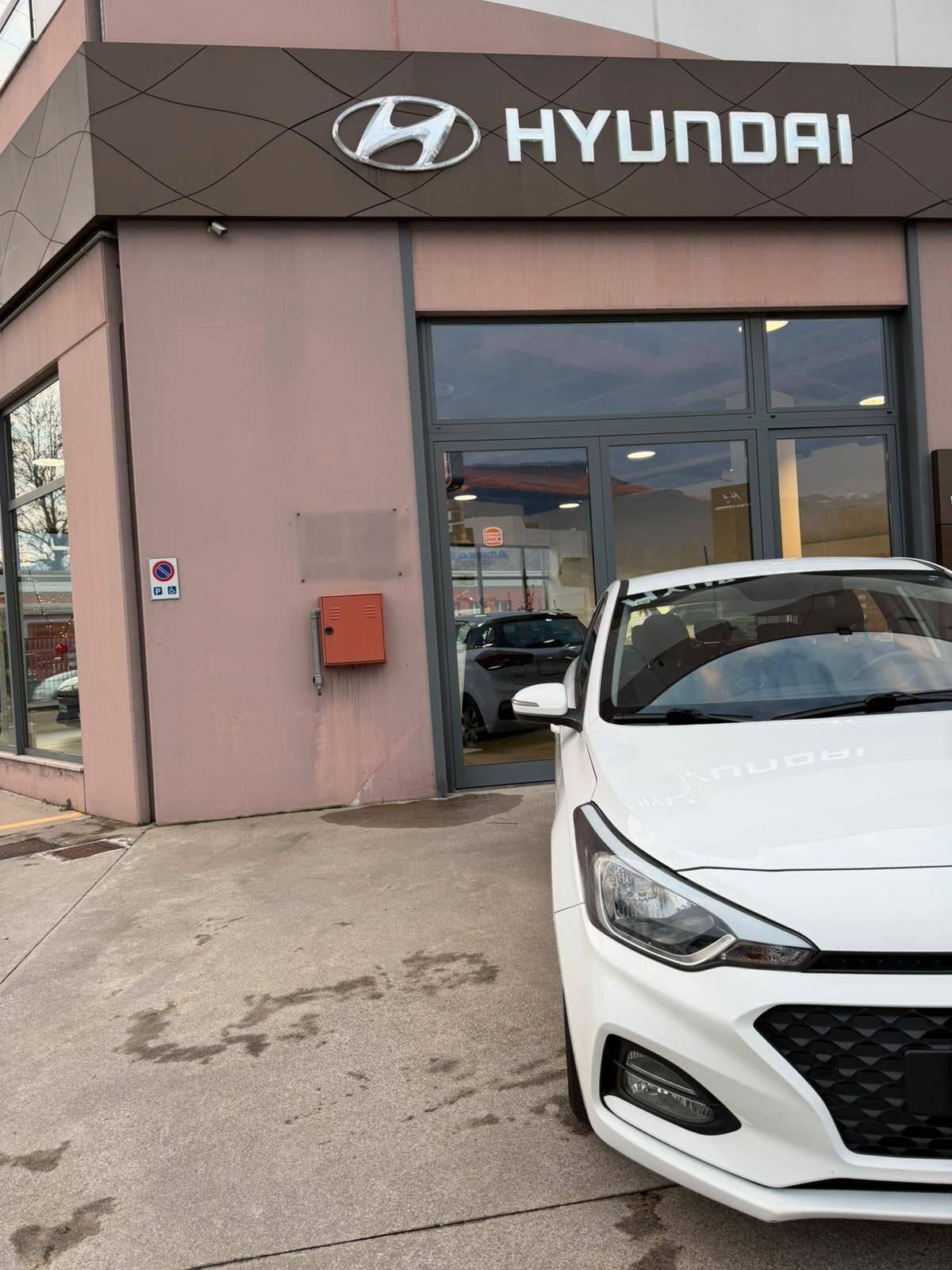 Hyundai i20 1.2 5 porte Tech