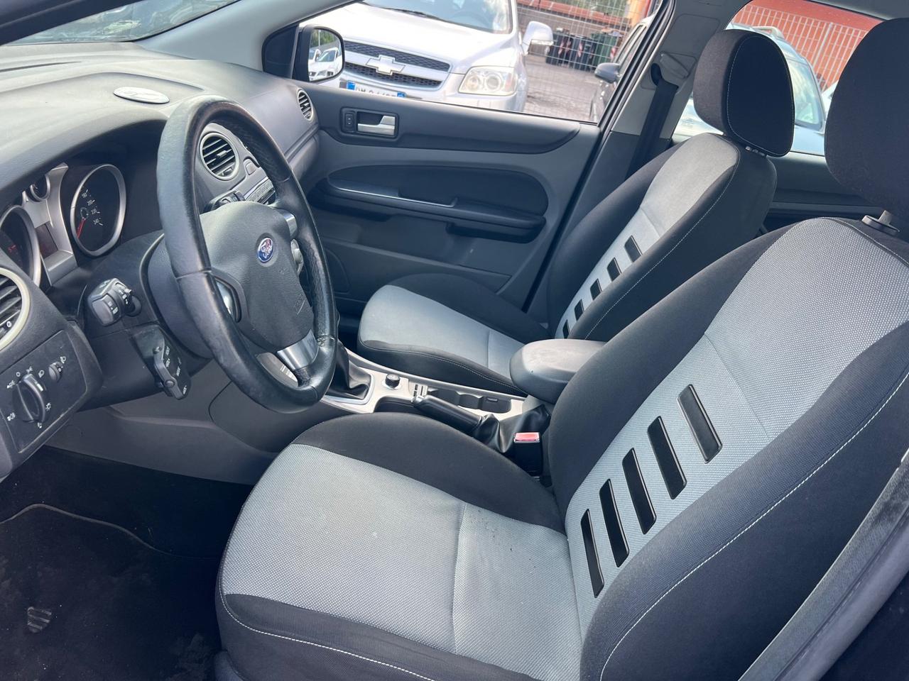 Ford Focus 1.6 TDCi (110CV) 5p. Tit. DPF