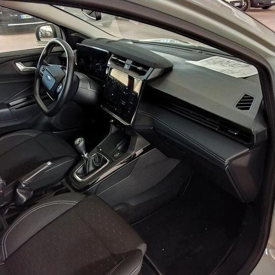 FORD PUMA NEW 1.0 ECOBOOST HYBRID 125CV 6M. TITANIUM ( FARI LED - COCKPIT - NAVI - MIRROR - SENSORI POST. - TELECAMERA POST. )