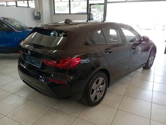 Bmw 116 116d 5p. Advantage