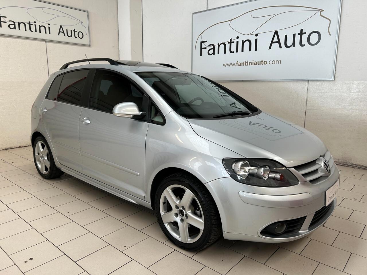 Volkswagen Golf Plus Comfortline 1.6-Ok Neopatent-Dettagli in Bio