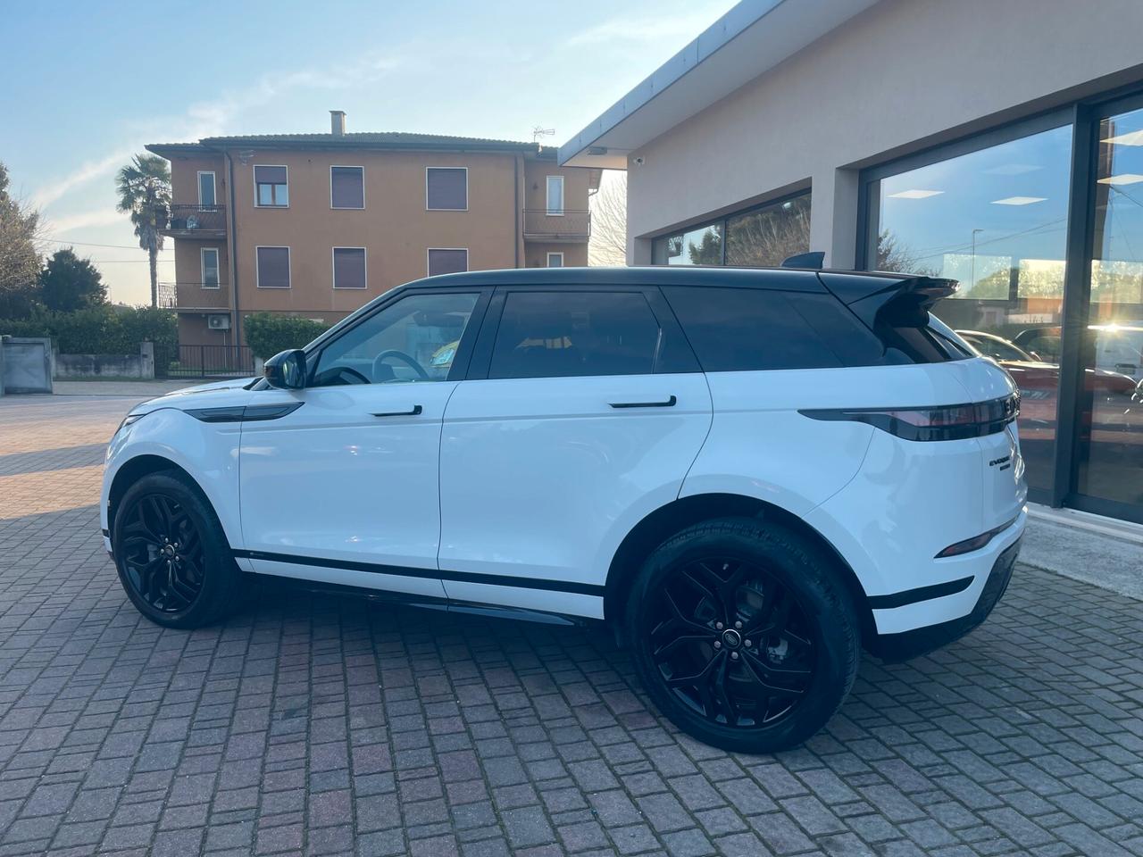 Land Rover Range Evoque 2.0D I4-L.Flw 150 CV AWD Auto R-Dynamic S