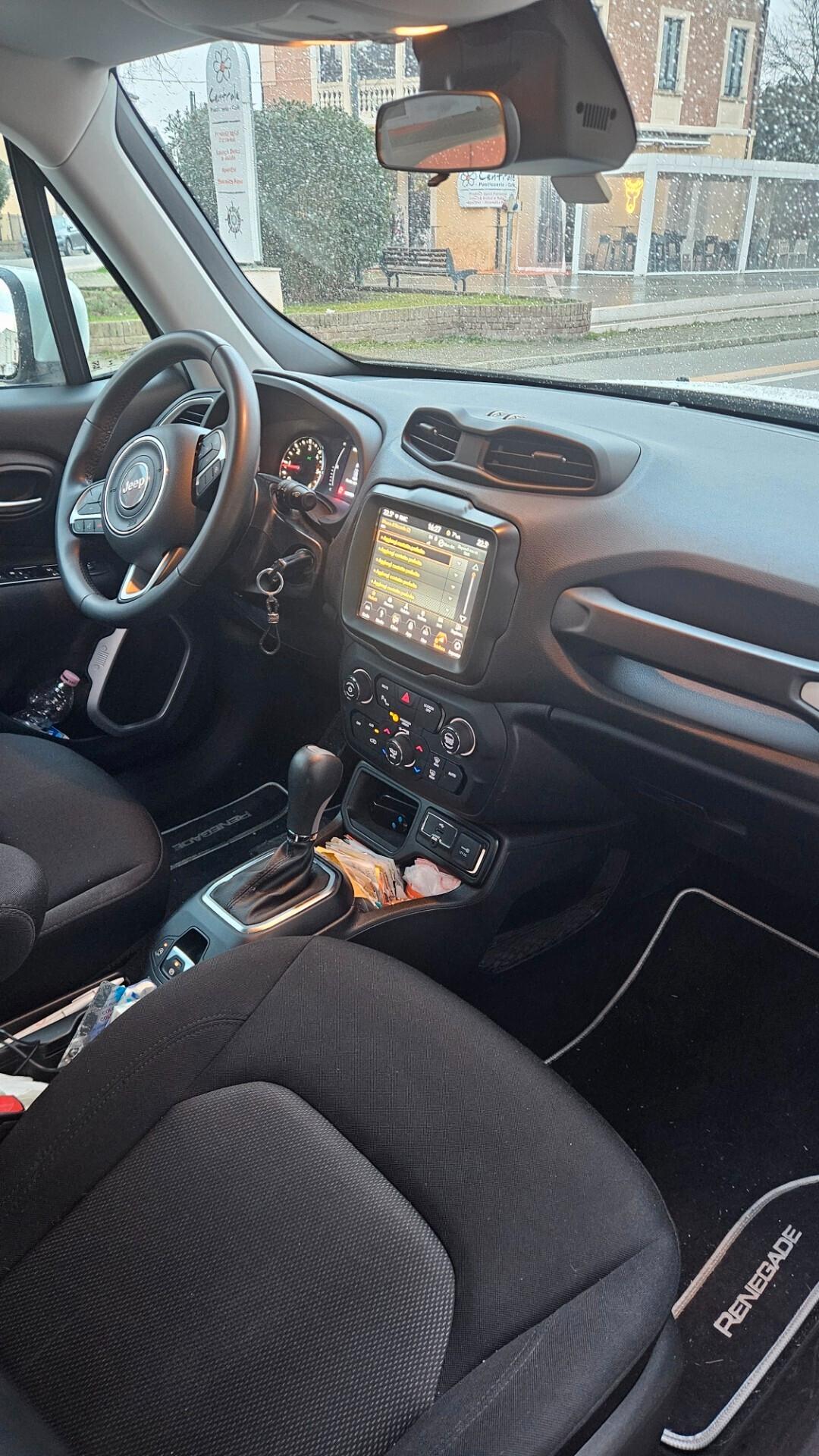 Jeep Renegade 1.6 Mjt 120 CV Longitude