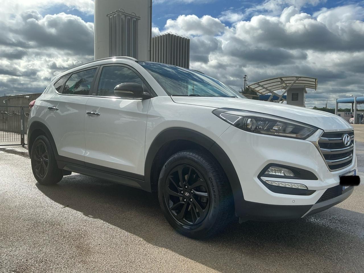 HYUNDAI TUCSON 1.7 CRDI XPOSSIBLE-3/2017