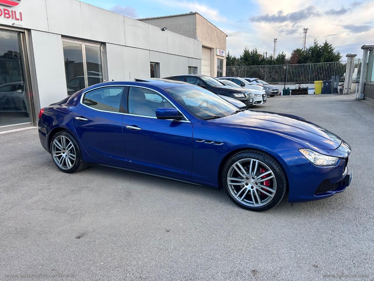MASERATI Ghibli V6
