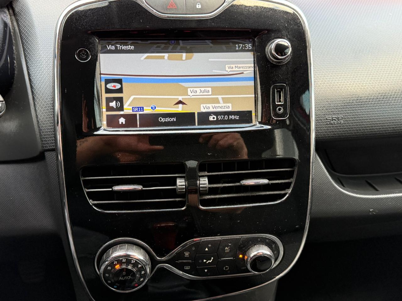 Renault Clio 1.5 dCi 90CV 5 porte Live!