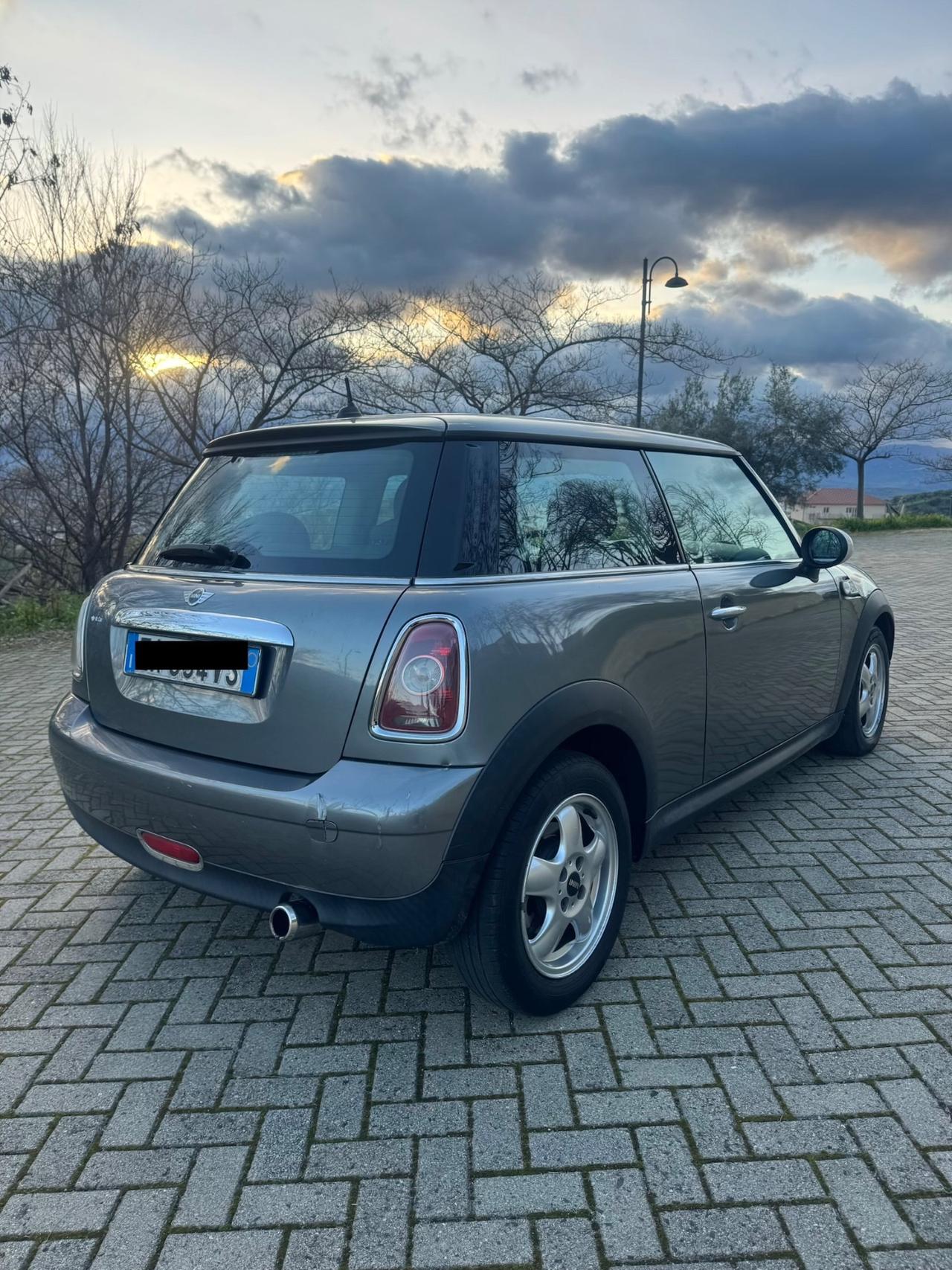 Mini Cooper 1.6 Diesel 90Cv 2010