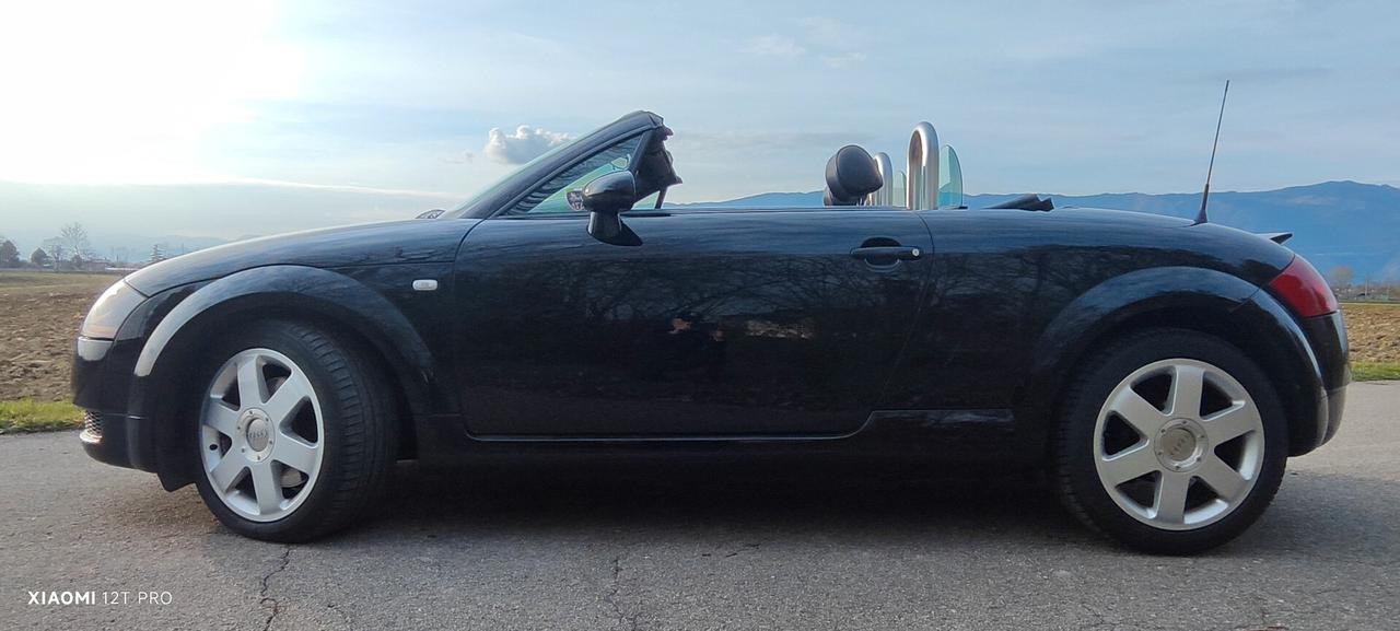 Audi TT CABRIO Roadster 1.8 T 20V 179 cv (ASI + CRS)