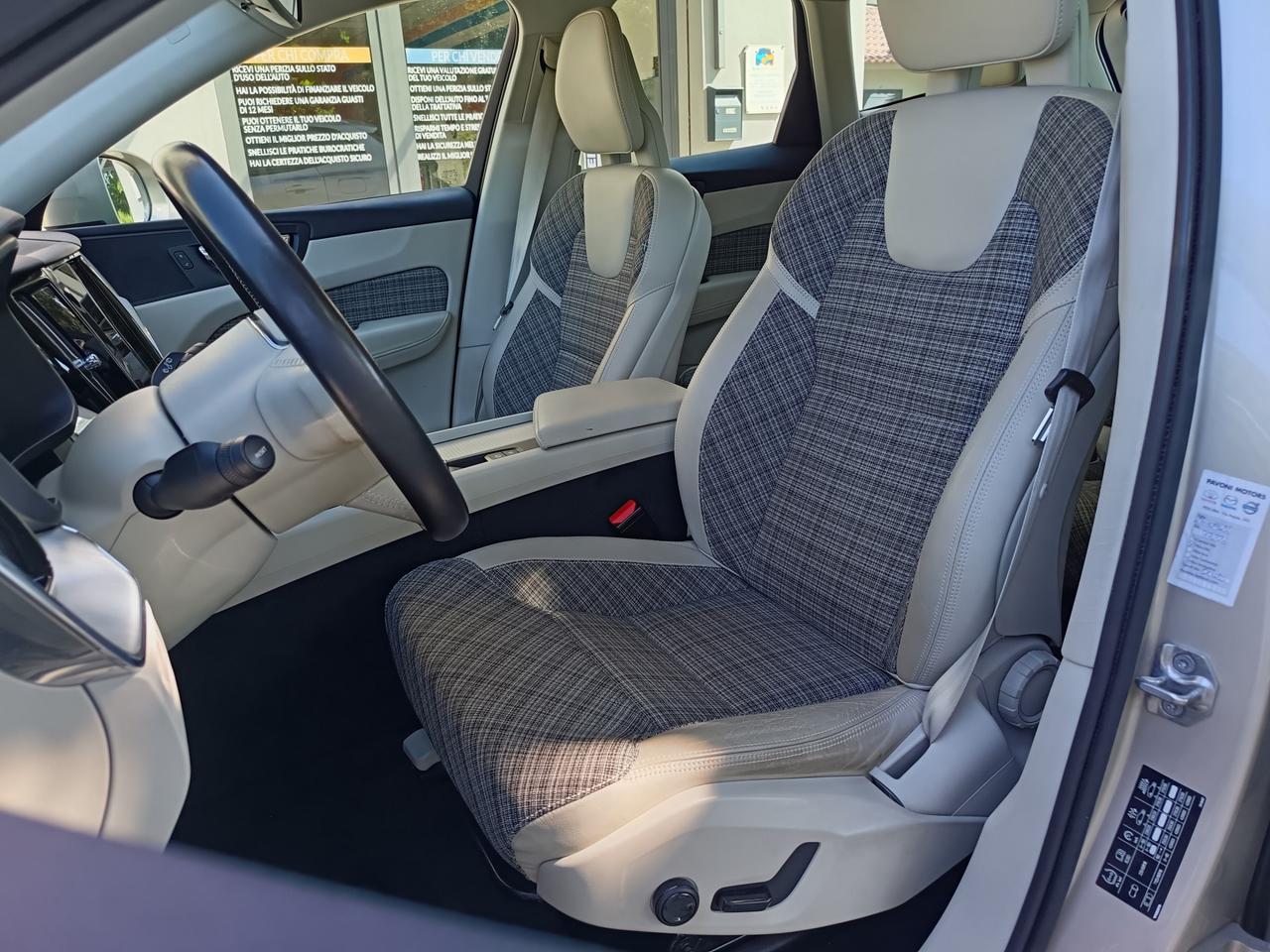 VOLVO XC60 D4 AWD Business ProMMo