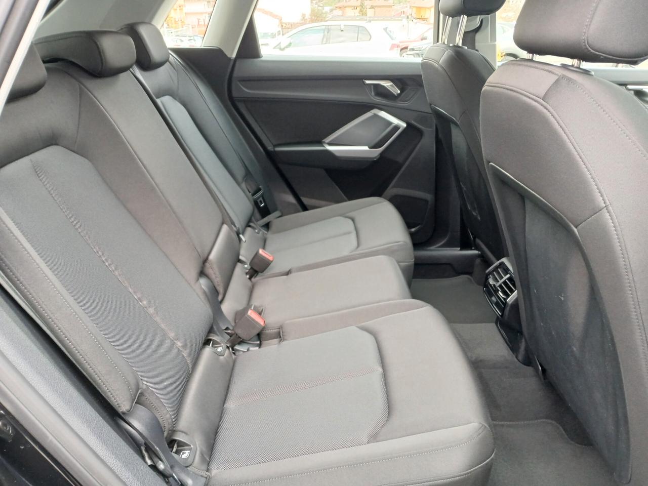 Audi Q3 45 TFSI e S TRONIC PHEV 2022