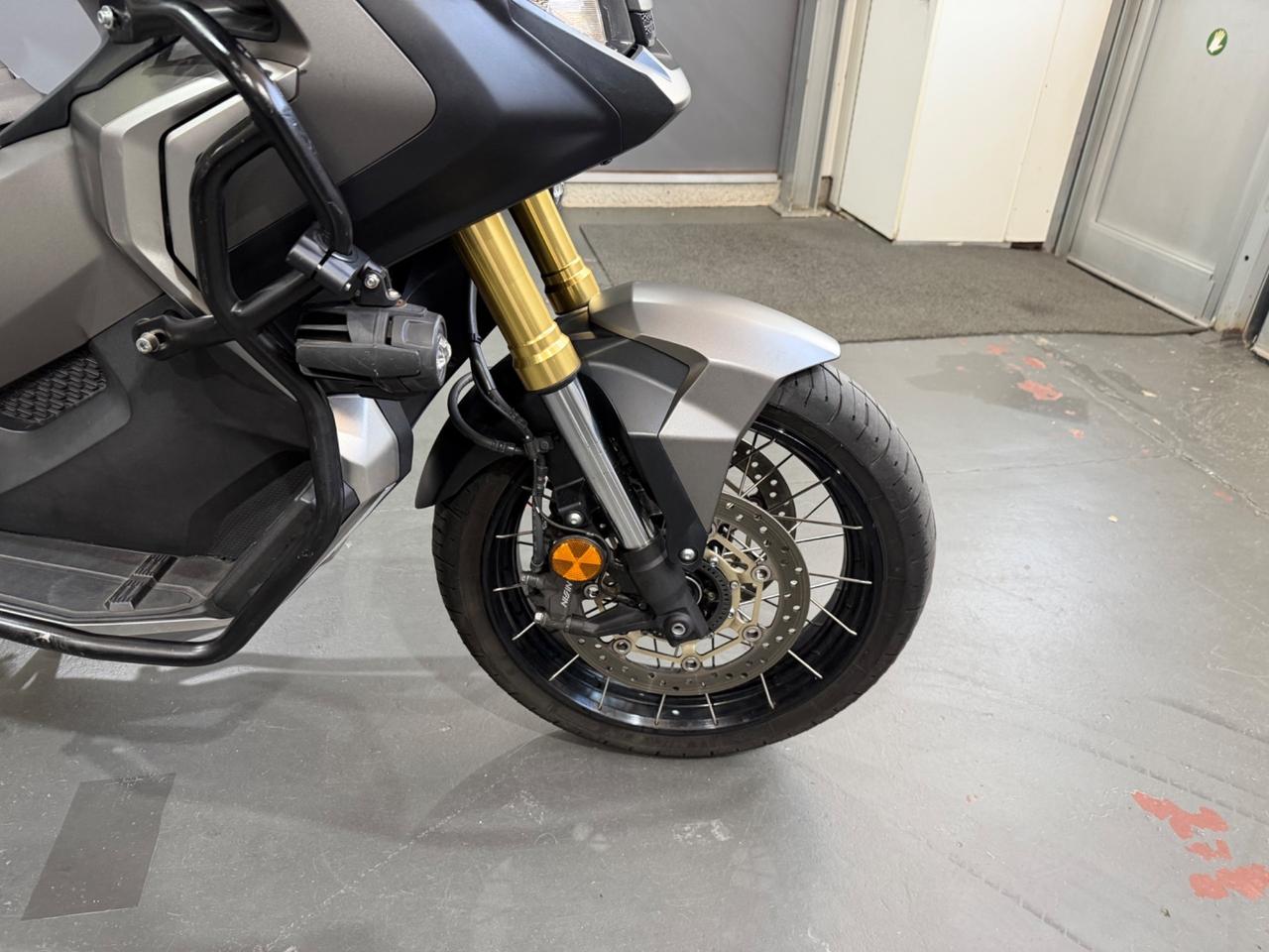 HONDA X-ADV 750 TRAVEL ABS