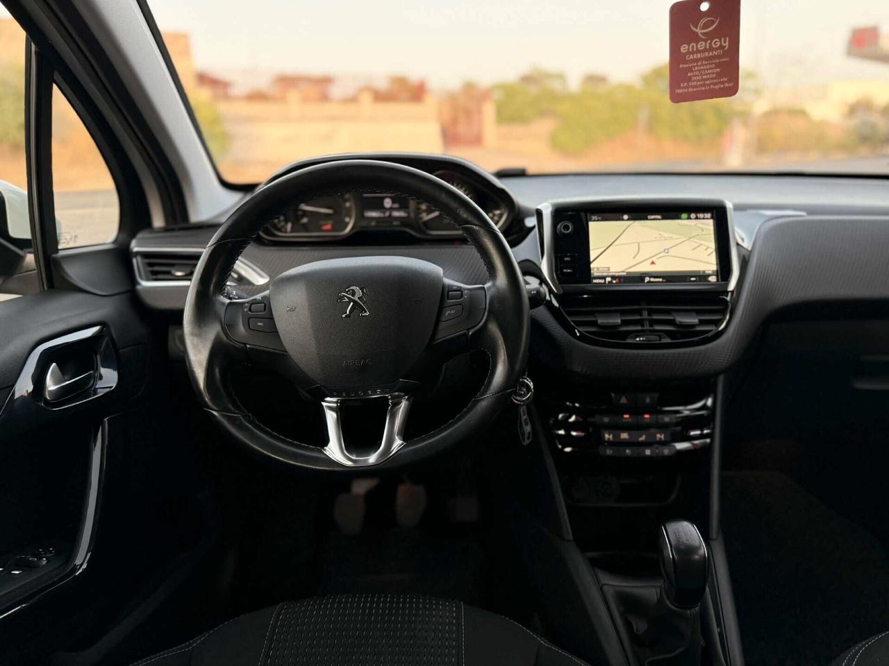 Peugeot 208 1.5 HDi 102 CV Stop&Start 5 porte Allure/OK NEOPATENTATI