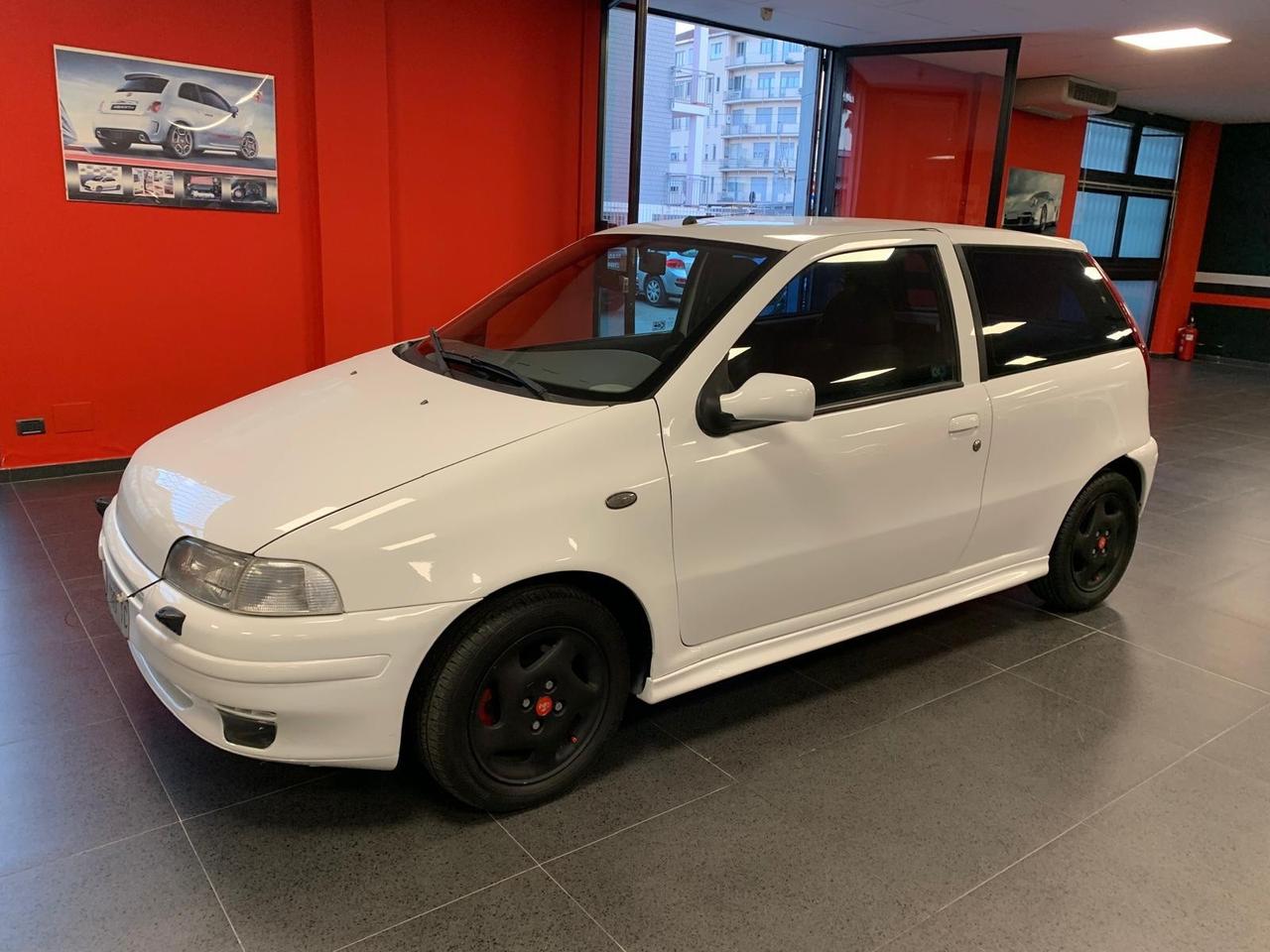 Fiat Punto GT motore nuovo!!!