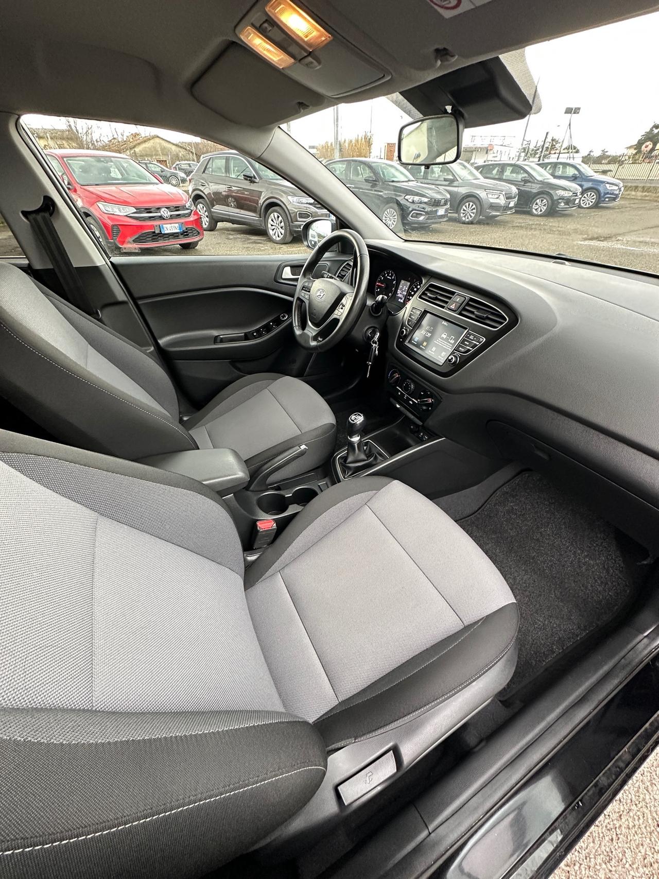 Hyundai i20 1.2 5 porte Econext Connectline - 2020