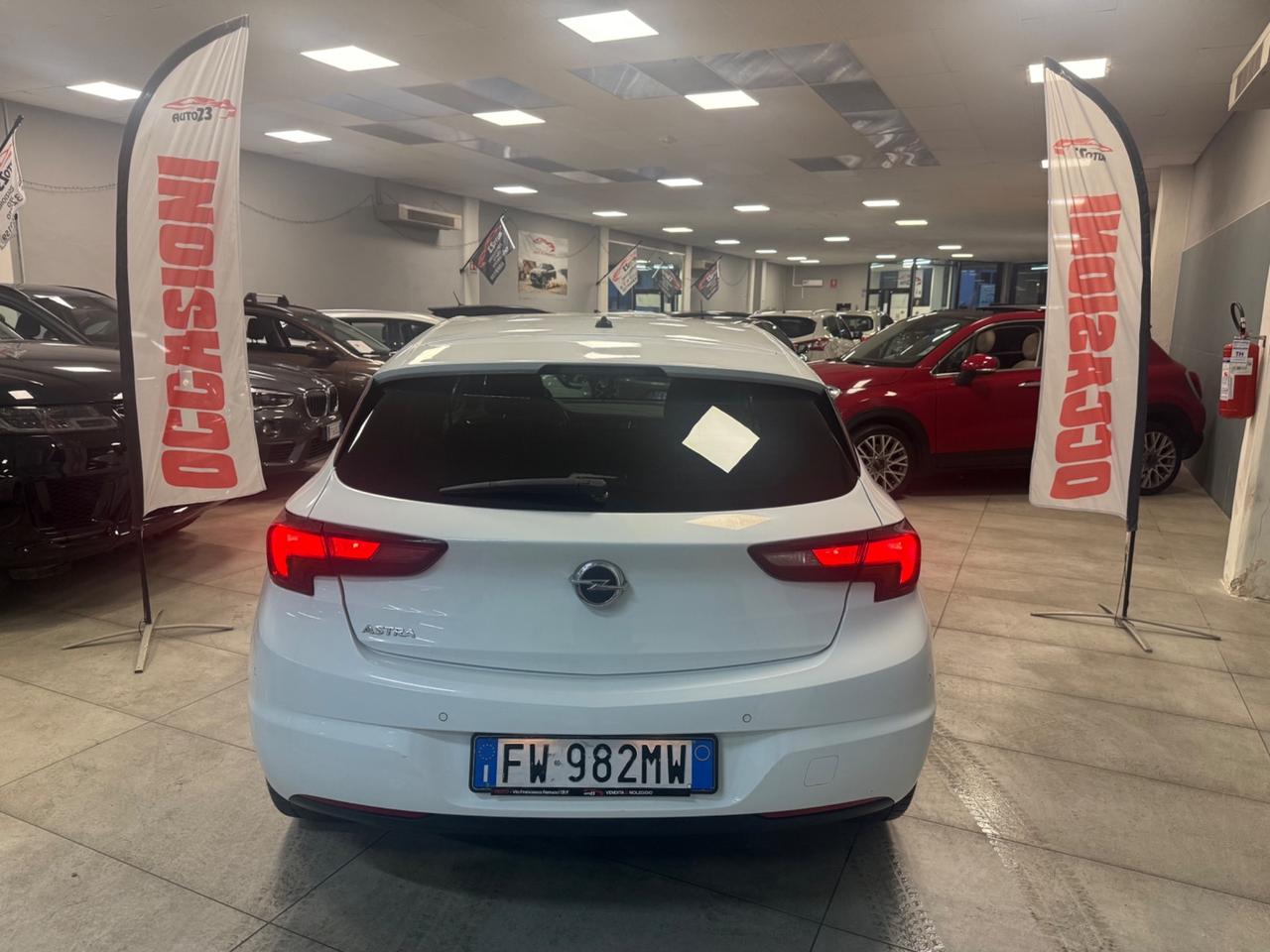 Opel Astra 1.6 CDTi 110CV Start&Stop 5P. Innovation