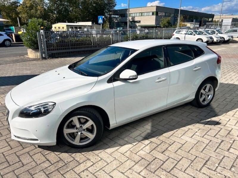 Volvo V40 D2 Momentum - Unico proprietario -