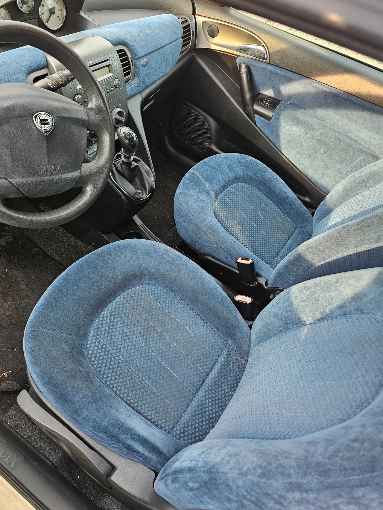 LANCIA YPSILON 1.2 GUIDABILE DA NEOPATENTATI