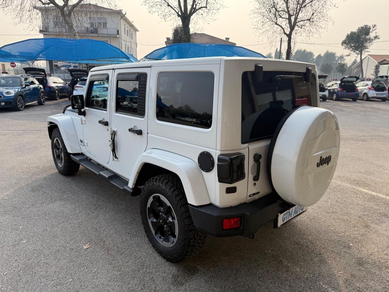 Jeep Wrangler Unlimited 2.8 CRD DPF Sahara Auto