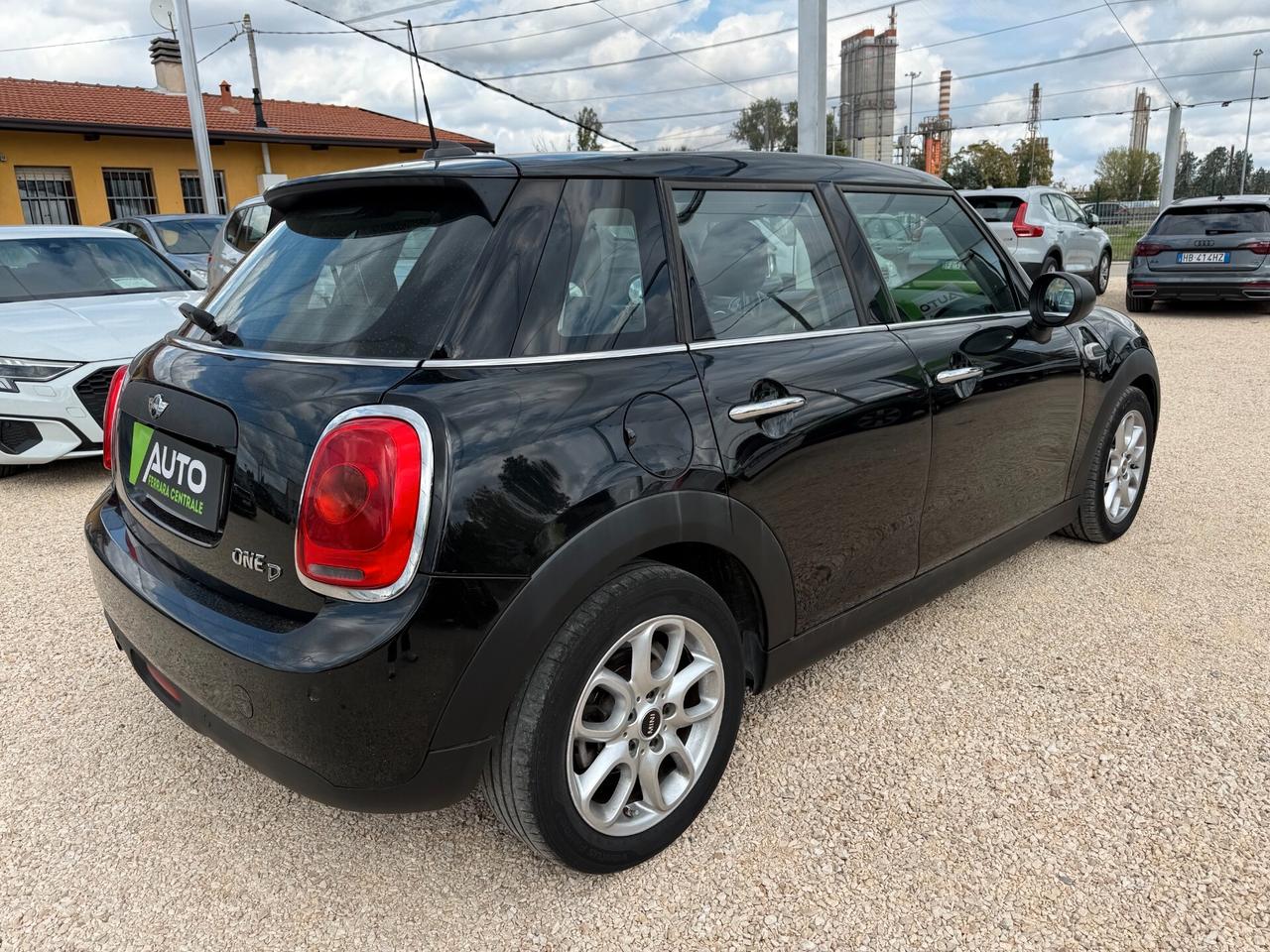 Mini 1.5 One D Business 5 porte