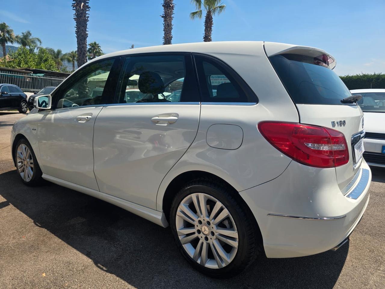 MERCEDES CLASSE B 180 CDI BlueEFFICIENCY PREMIUM