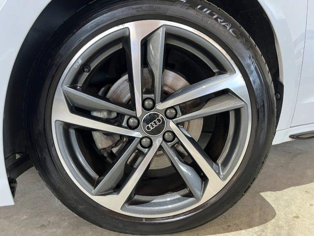 AUDI A1 SPB 30 TFSI 116 CV Identity Black S line "17 Sline