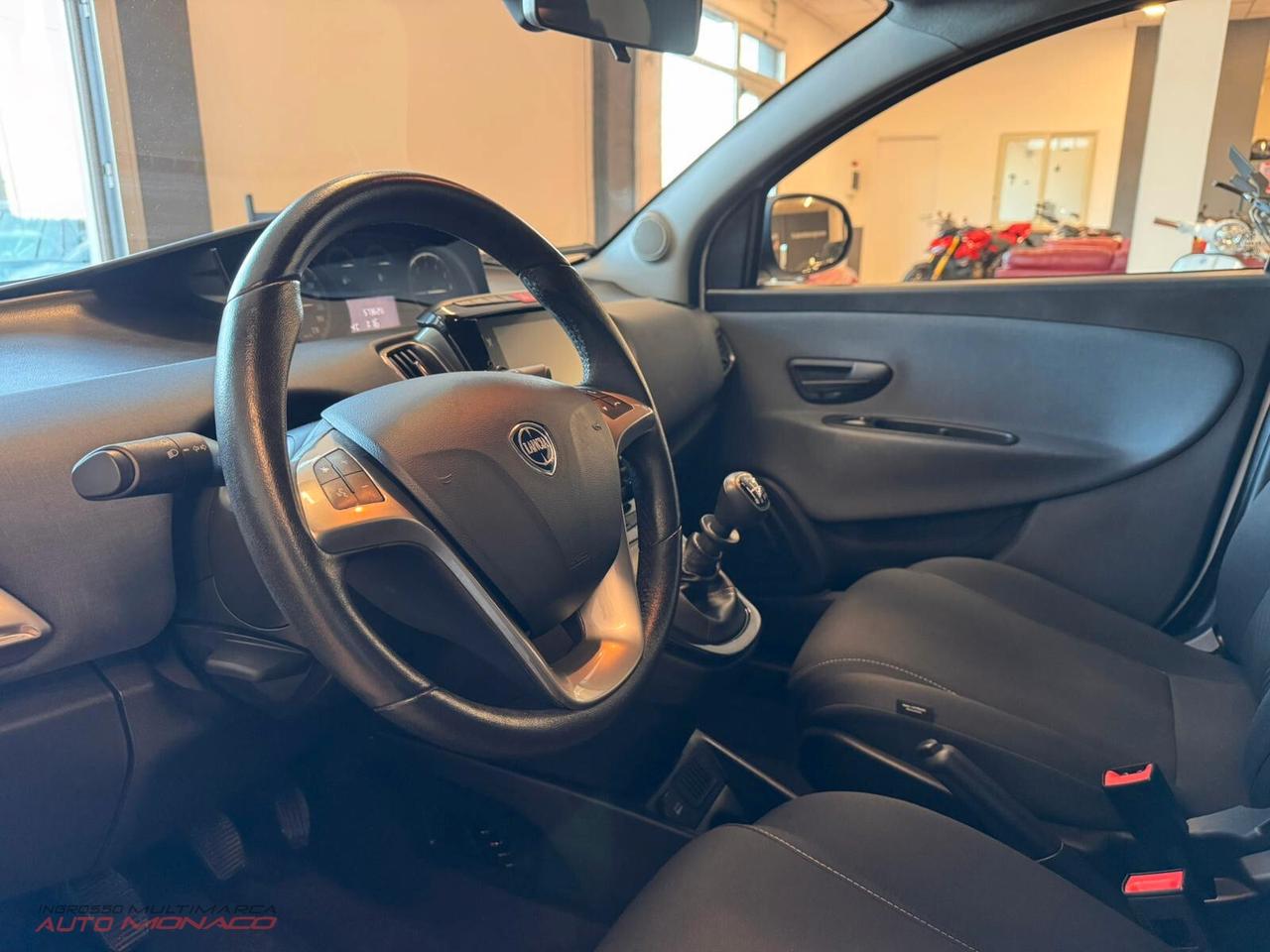 Lancia Ypsilon 1.0 FireFly 70cv Hybrid Gold 2022