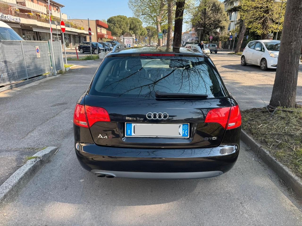 Audi A4 2.0 TDI Avant S-LINE GARANZIA 12 MESI