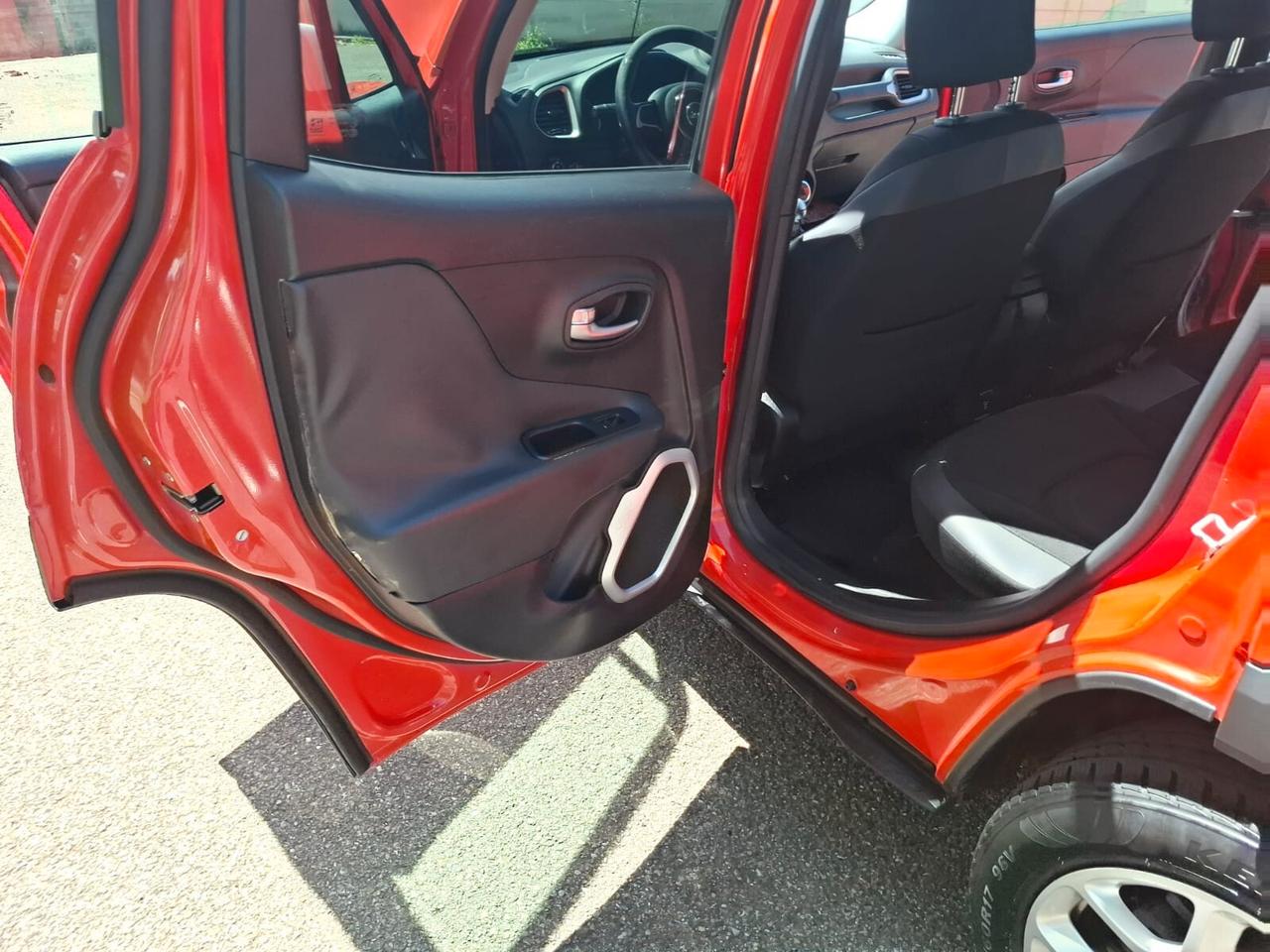 Jeep Renegade 1.6 Mjt SOLAMENTE 129.000 KM