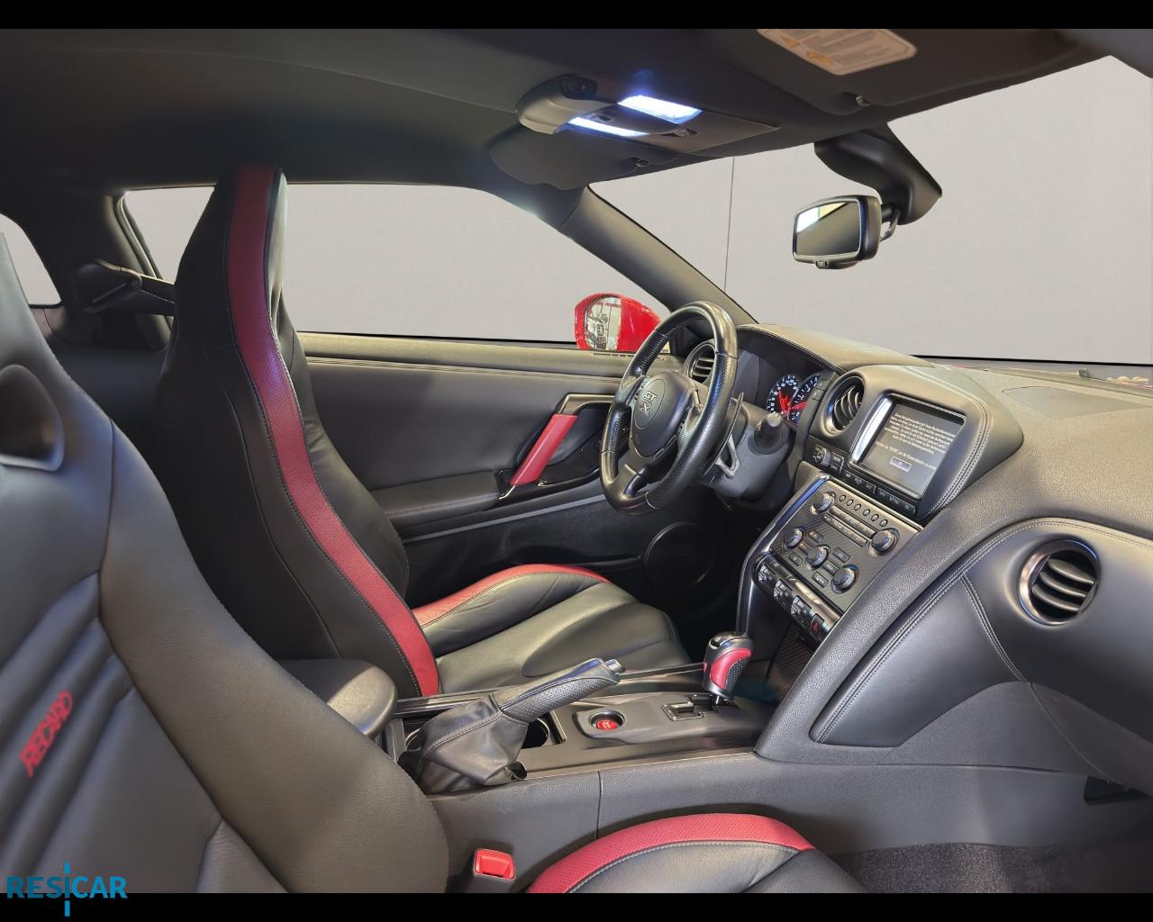 NISSAN GT-R 3.8 V6 Black edition 530cv auto