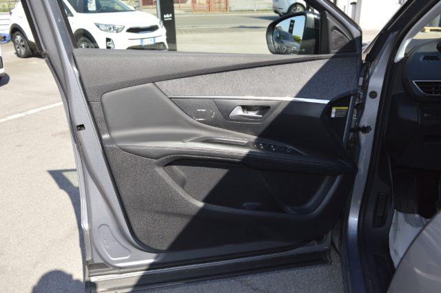PEUGEOT 3008 BlueHDi 130 S&S Allure