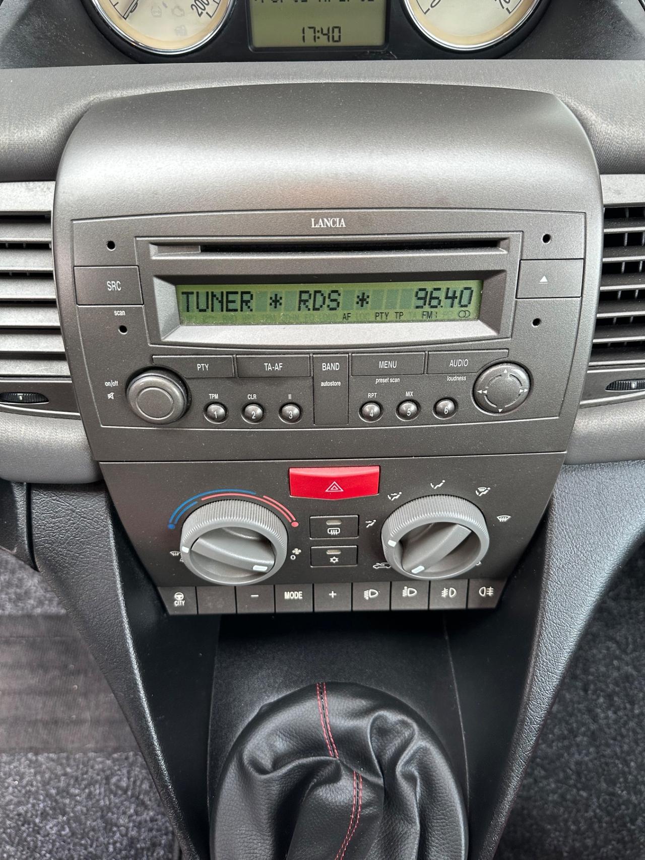 Lancia Ypsilon 1.3 Multijet 70 cv