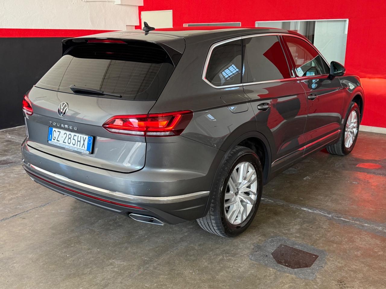 Volkswagen Touareg 3.0 V6 TDI SCR Atmosphere