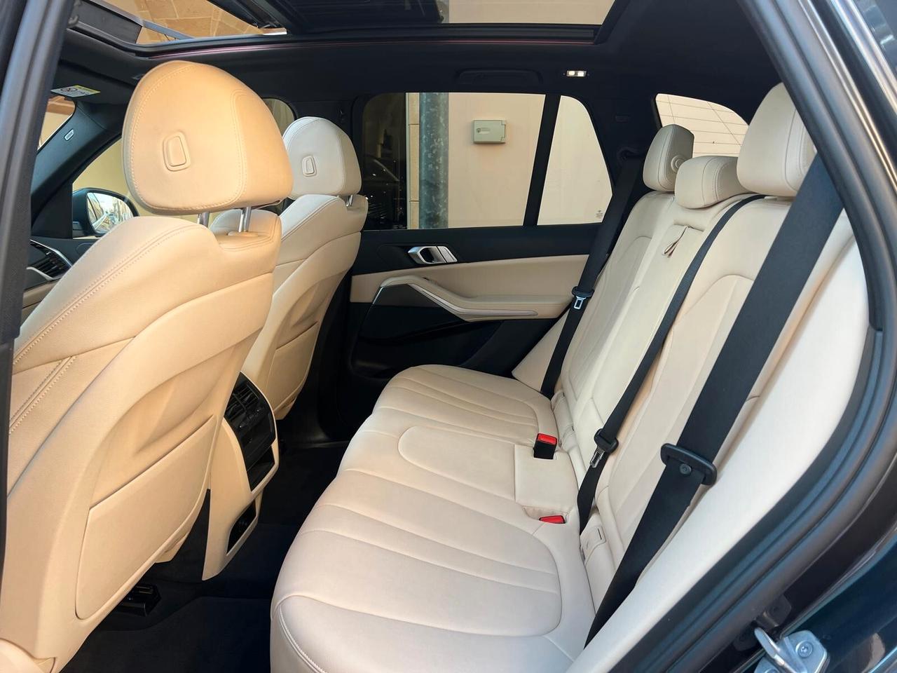 BMW X5 25D X-DRIVE 2.0 231CV TETTO PELLE NAVI CAM ANNO 2021