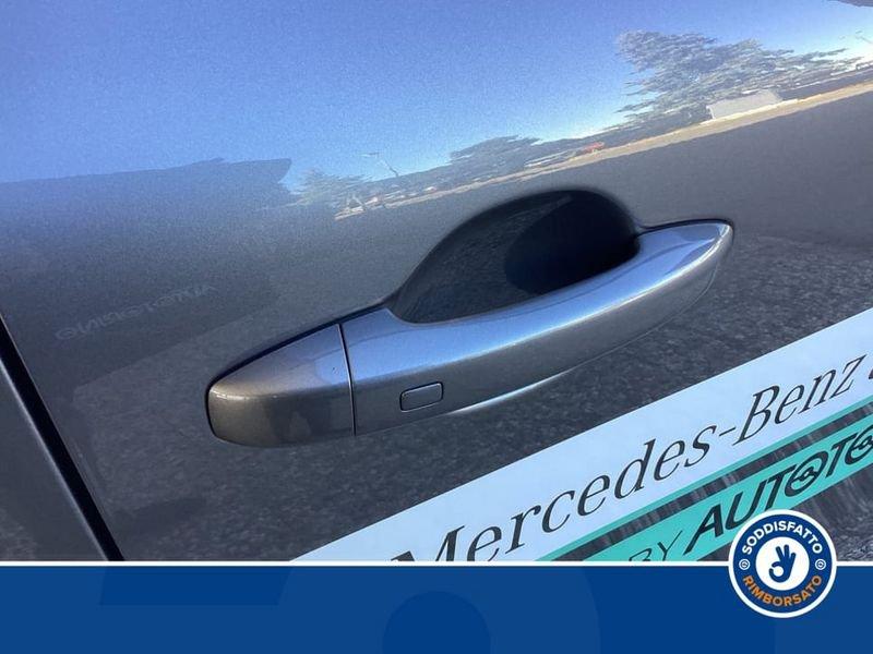 Mercedes-Benz Classe T 180 d AT