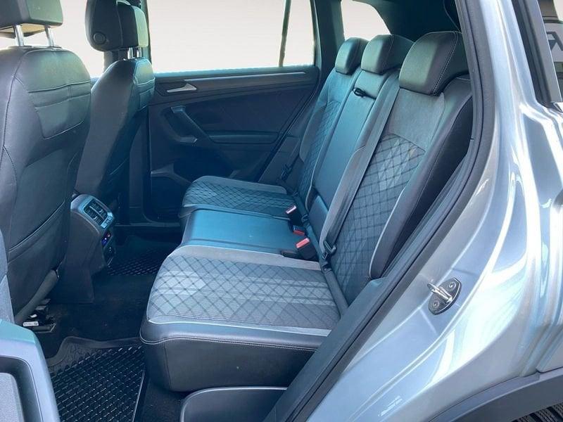Volkswagen Tiguan 2.0 TDI 200 CV SCR DSG 4MOTION R-Line