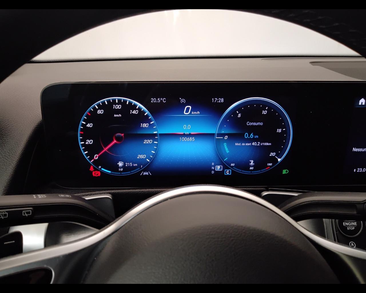 Mercedes-Benz GLB - X247 2019 - GLB 200 d Sport Plus auto