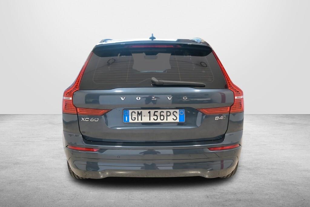 VOLVO XC60 2.0D 197CV B4 (D) AUTOMATIC AWD BUSINESS ( FARI LED - COCKPIT - CRUISE - MIRROR - PDC - TELECAMERA POST. - CERCHI 19 )