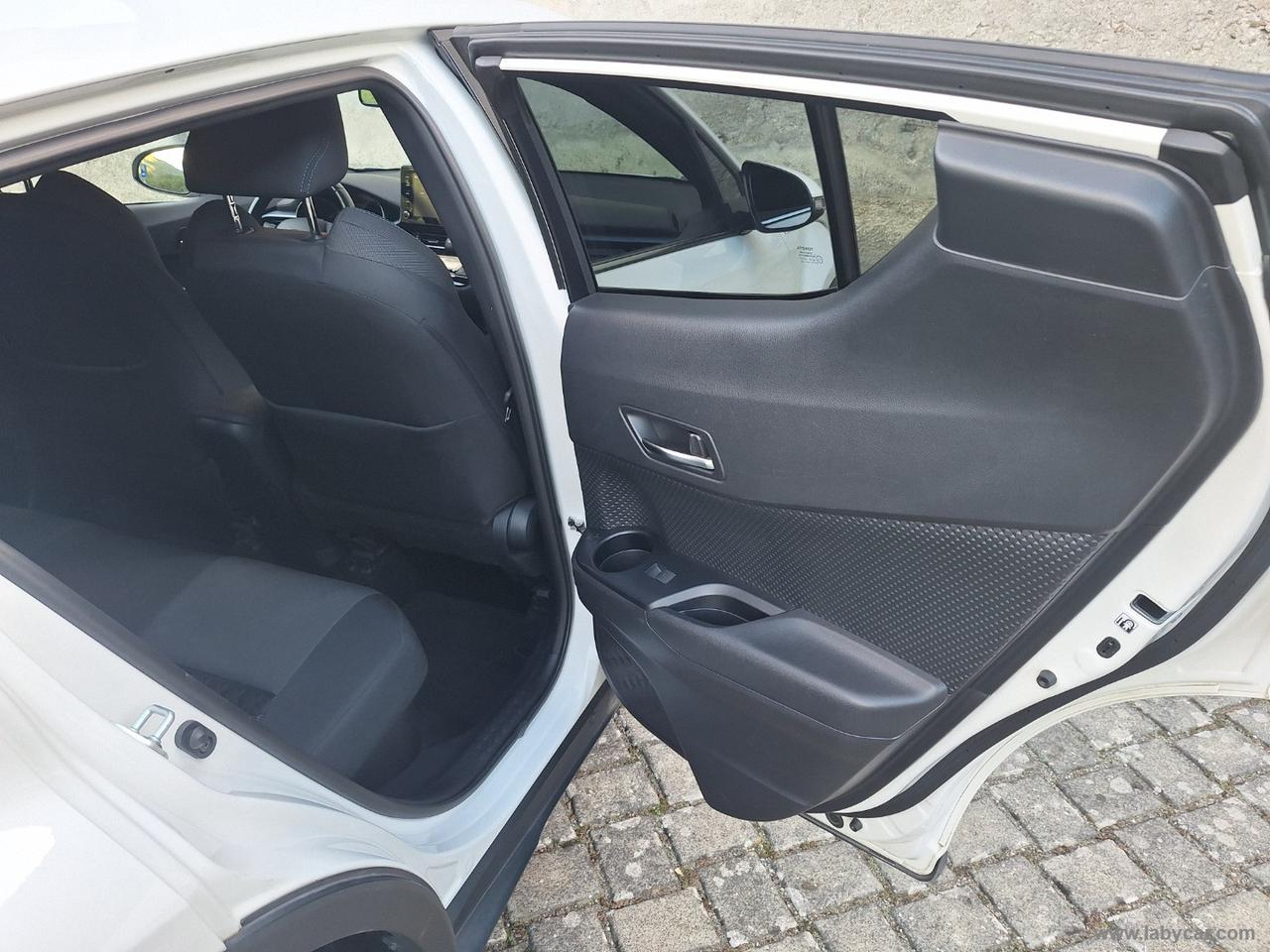 TOYOTA C-HR 1.8 Hybrid E-CVT TREND GARANZIA UFF. TAGLIANDI